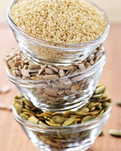 Pestki i nasiona na diecie low FODMAP - które można jeść przy IBS i SIBO? 